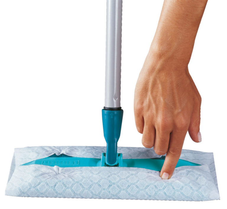 STATIC DUST CLOTH 32PC CLEAN AND AWAY By Leifheit Core Catering